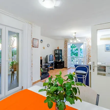 Sea Star - Three-bedroom With Pool And Sea View 아파트 *