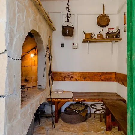 Sea Star - Three-bedroom With Pool And Sea View * Trogir