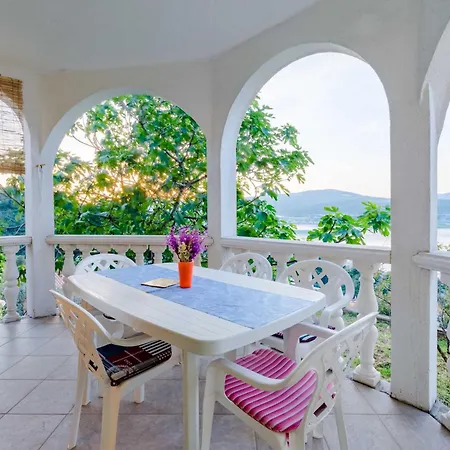 Apartament Sea Star - Three-bedroom With Pool And Sea View Trogir