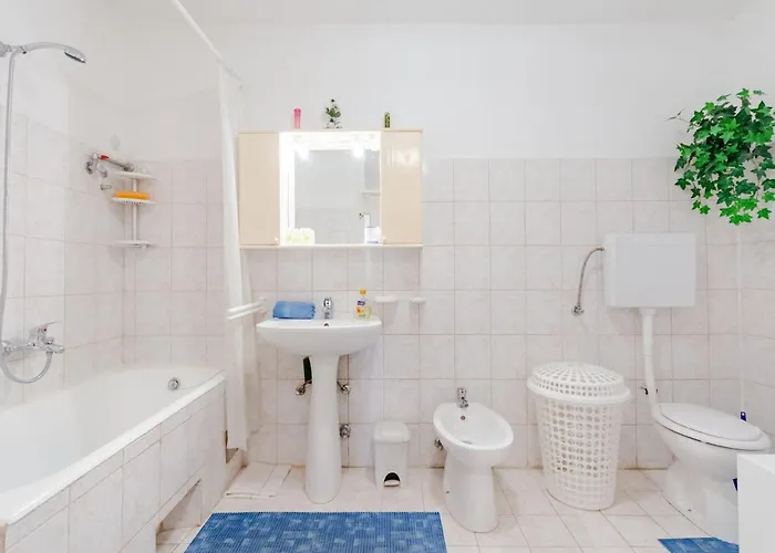 Appartement Sea Star - Three-bedroom With Pool And Sea View