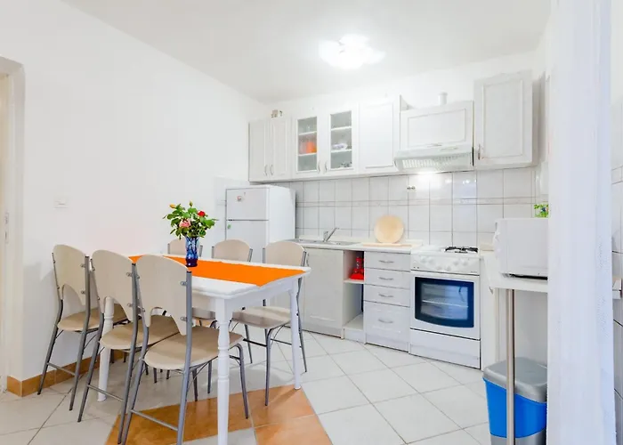 Appartement Sea Star - Three-bedroom With Pool And Sea View