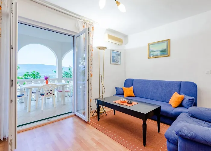 Appartement Sea Star - Three-bedroom With Pool And Sea View