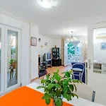 Sea Star - Three-bedroom With Pool And Sea View Apartment *