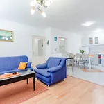 Apartment Sea Star - Three-bedroom With Pool And Sea View *